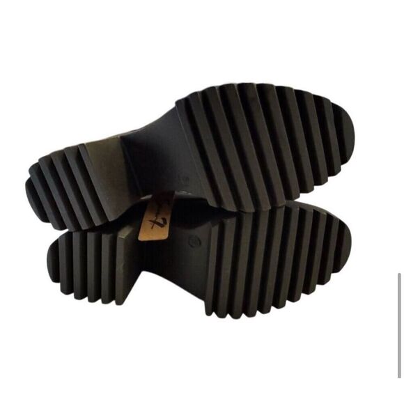 Seven7 Women's Black Platform Ankle Boots Lace Up Lug Platform Heel Size 9 - Picture 7 of 9